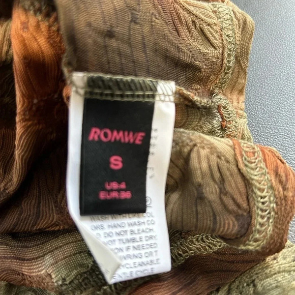 Romwe Tie dye Cropped Top bohemian festival Bell Sleeve Whimsigoth Women’s Small - Picture 7 of 9